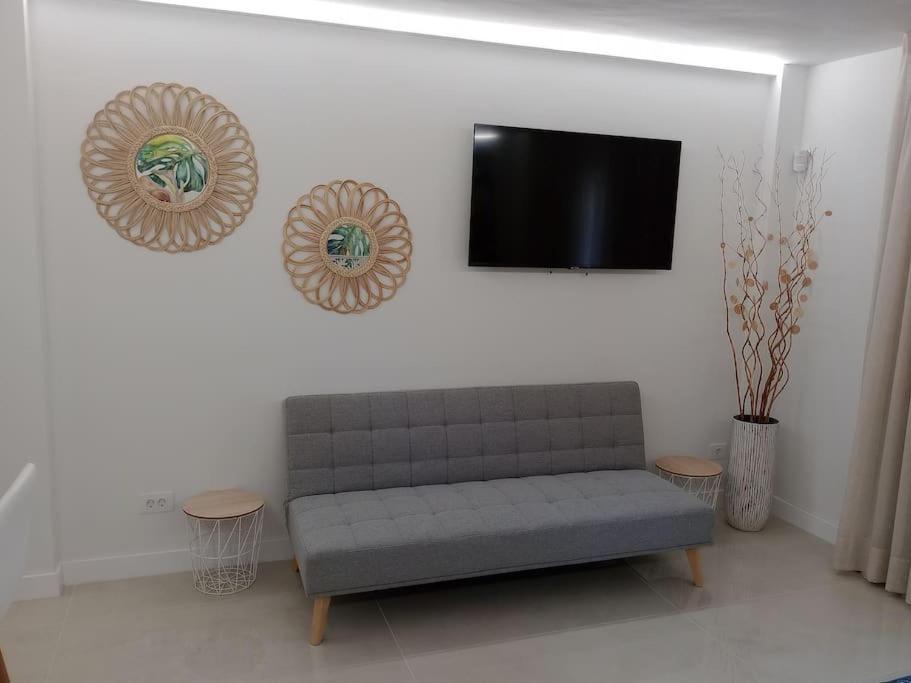Apartament By The Sea